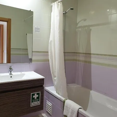 17 Piscina Wi-fi Gratuito Perto Da Da Rocha Appartamento Portimão
